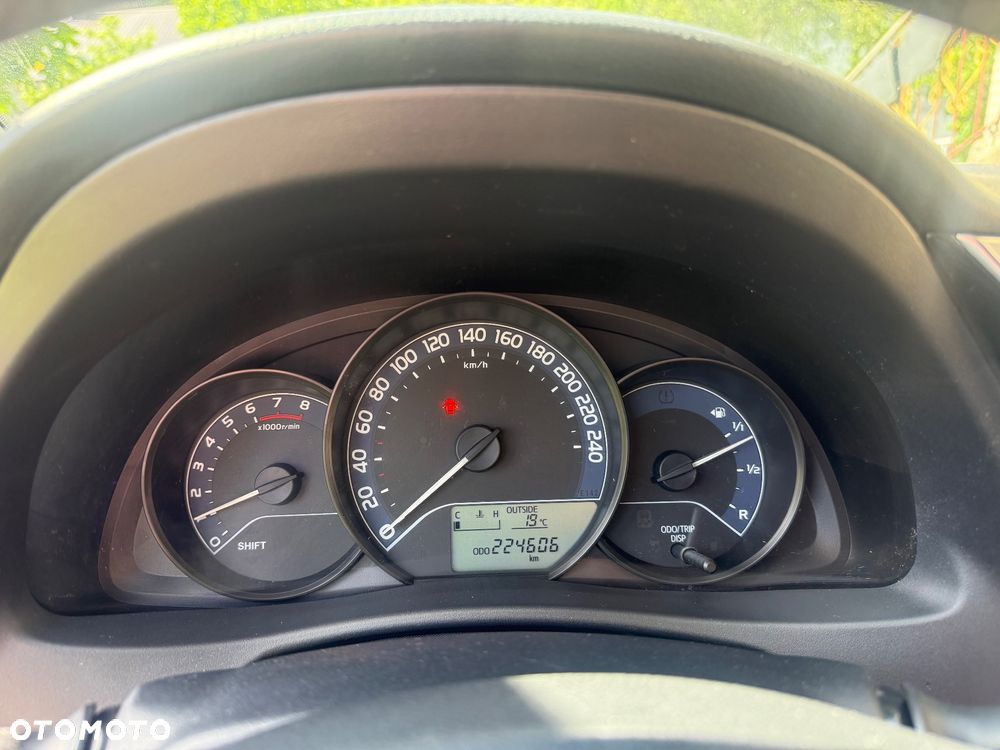 Toyota Auris 1.33 VVT-i Active - 10