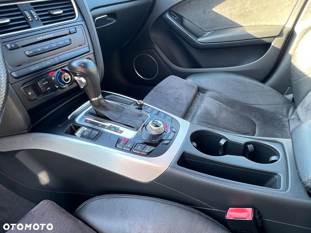 Audi A4 ver-2-0-tfsi-multitronic-s-line-sportpaket - 14