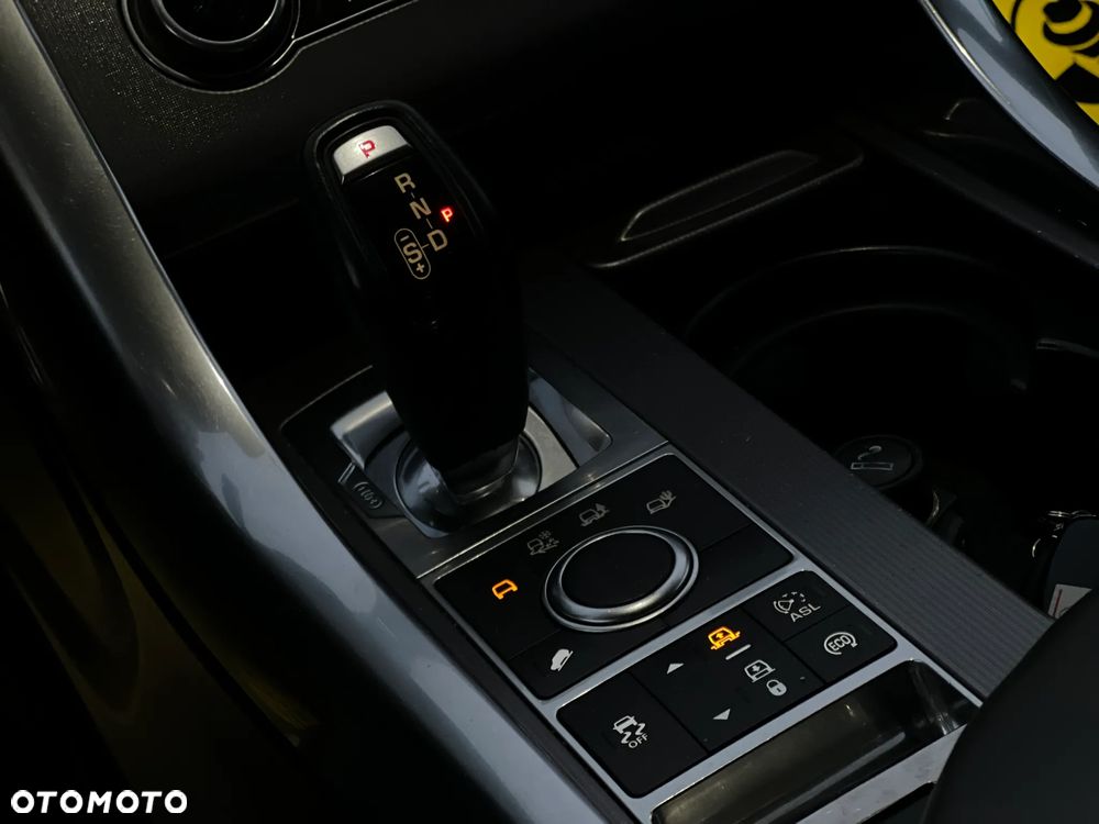 Land Rover Range Rover - 24