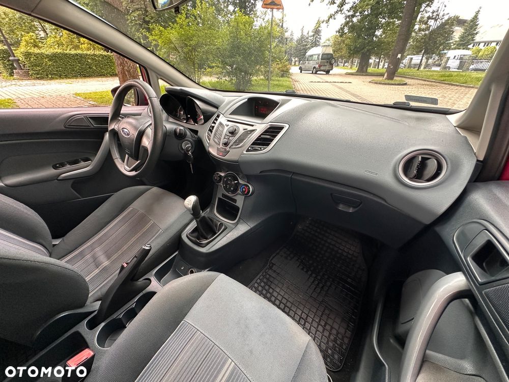 Ford Fiesta 1.6 TDCI Style - 25