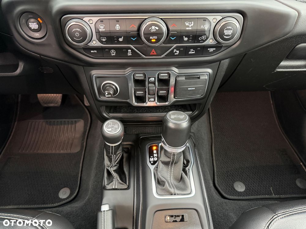 Jeep Wrangler Unlimited GME 2.0 Turbo 80th Anniversary - 20