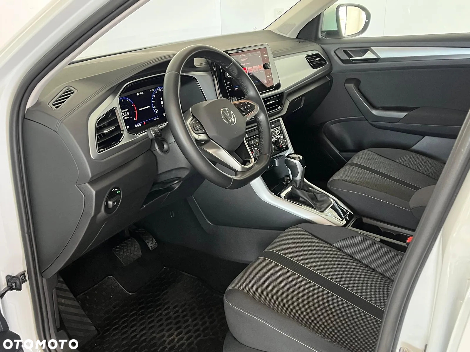Volkswagen T-Roc 1.5 TSI Life DSG - 11