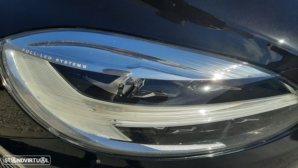 Volvo V40 2.0 D3 Momentum - 16