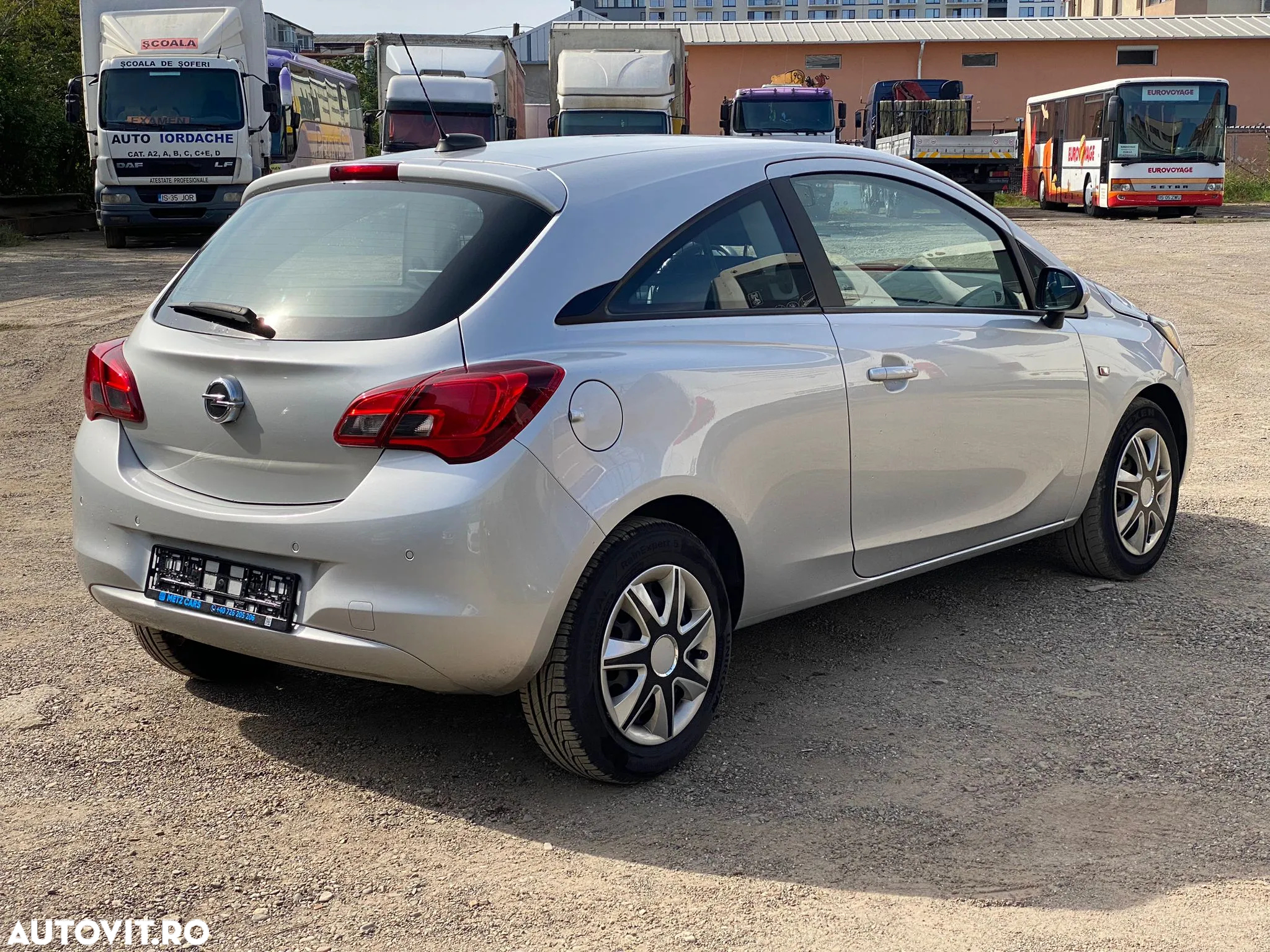 Opel Corsa 1.4 Innovation - 8