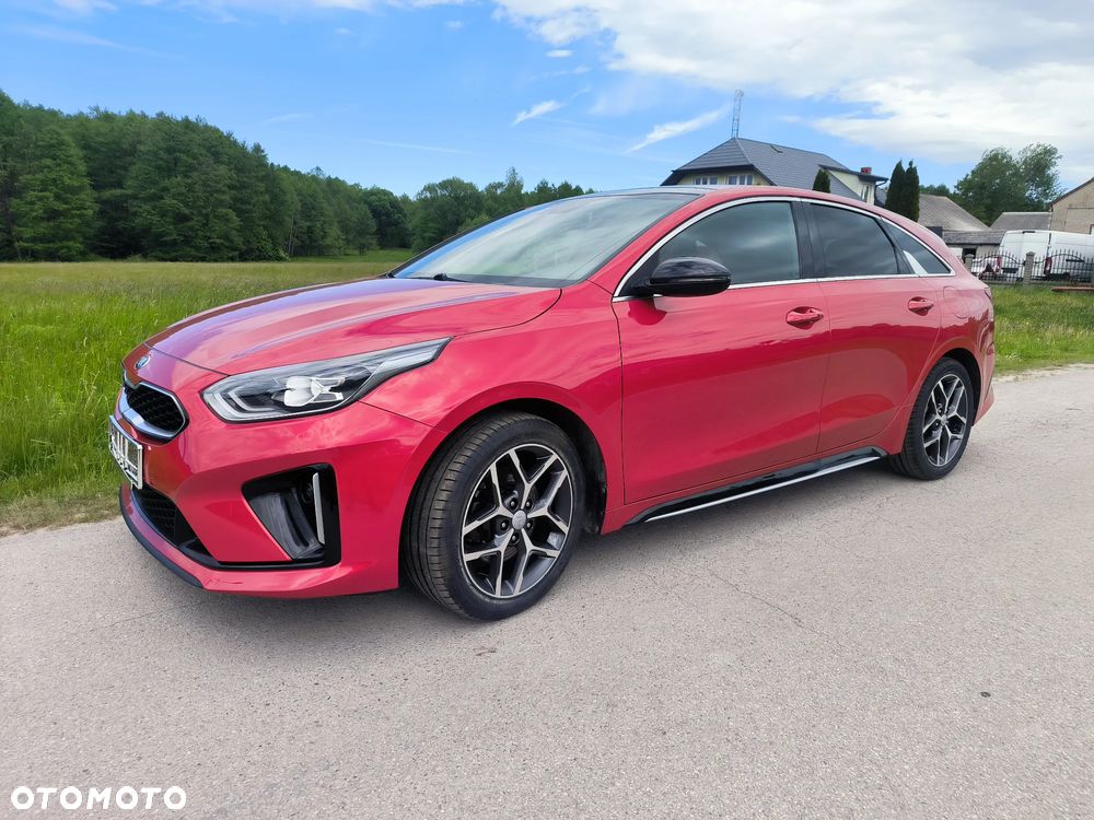 Kia ProCeed - 14