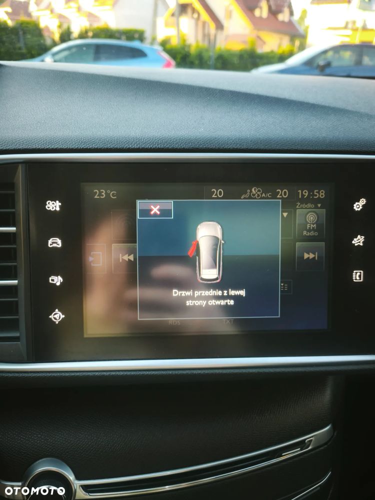 Peugeot 308 BlueHDi 120 Stop & Start Allure - 23