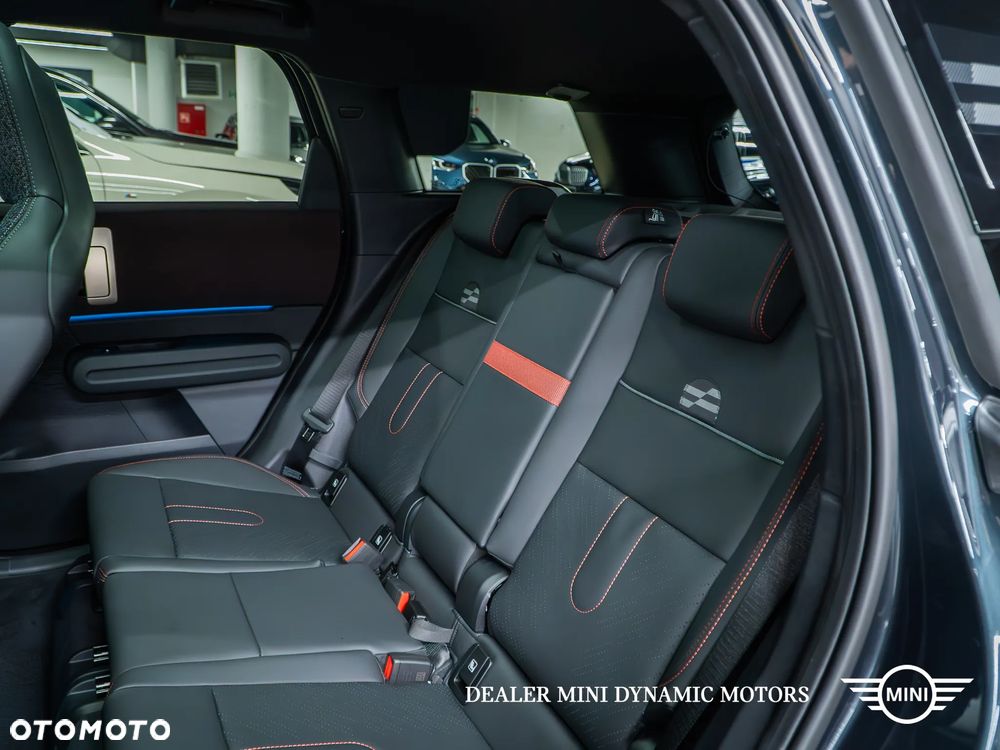 MINI Countryman S ALL4 John Cooper Works Trim - 24