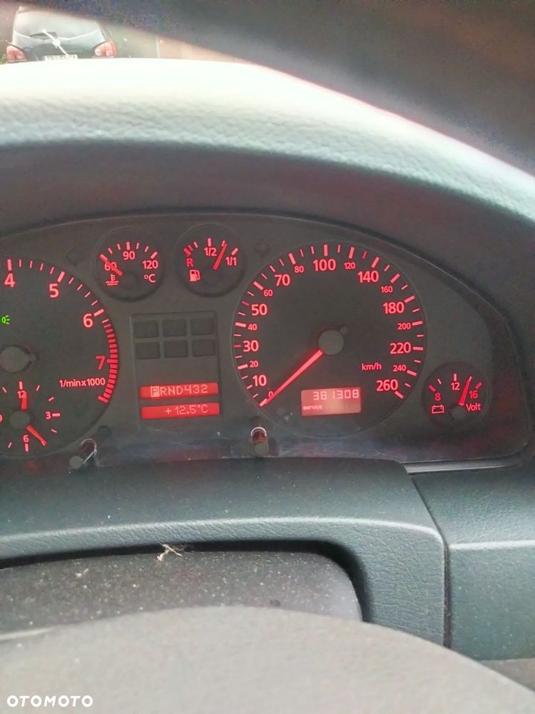 Audi A6 Avant - 4