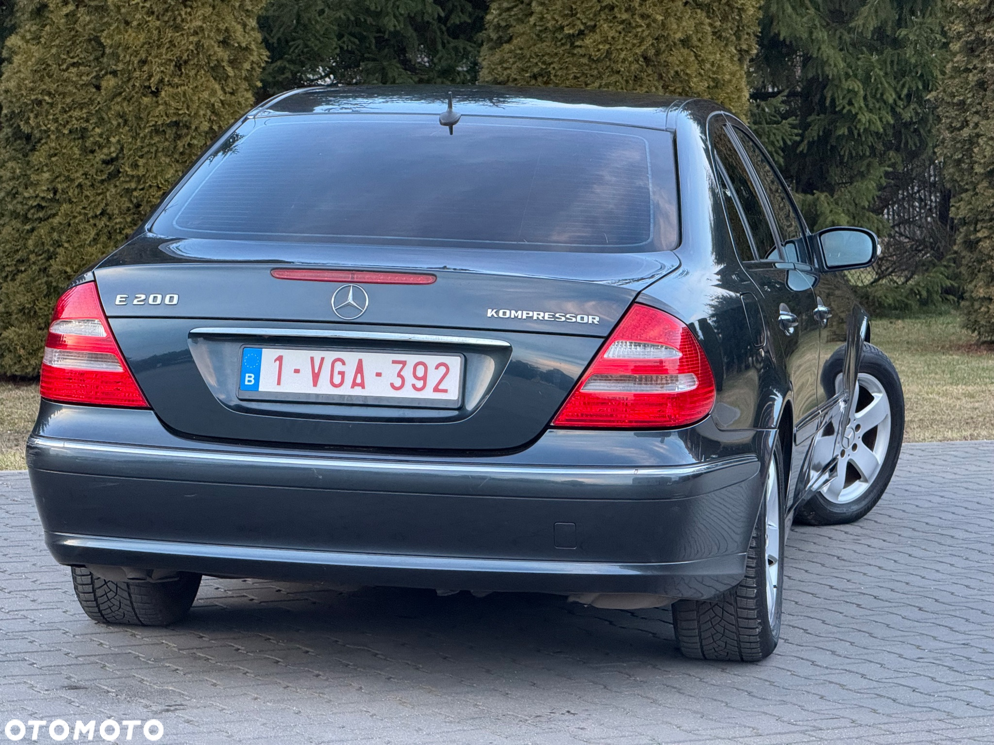 Mercedes-Benz Klasa E 200 T Kompressor Avantgarde Sport Edition - 29