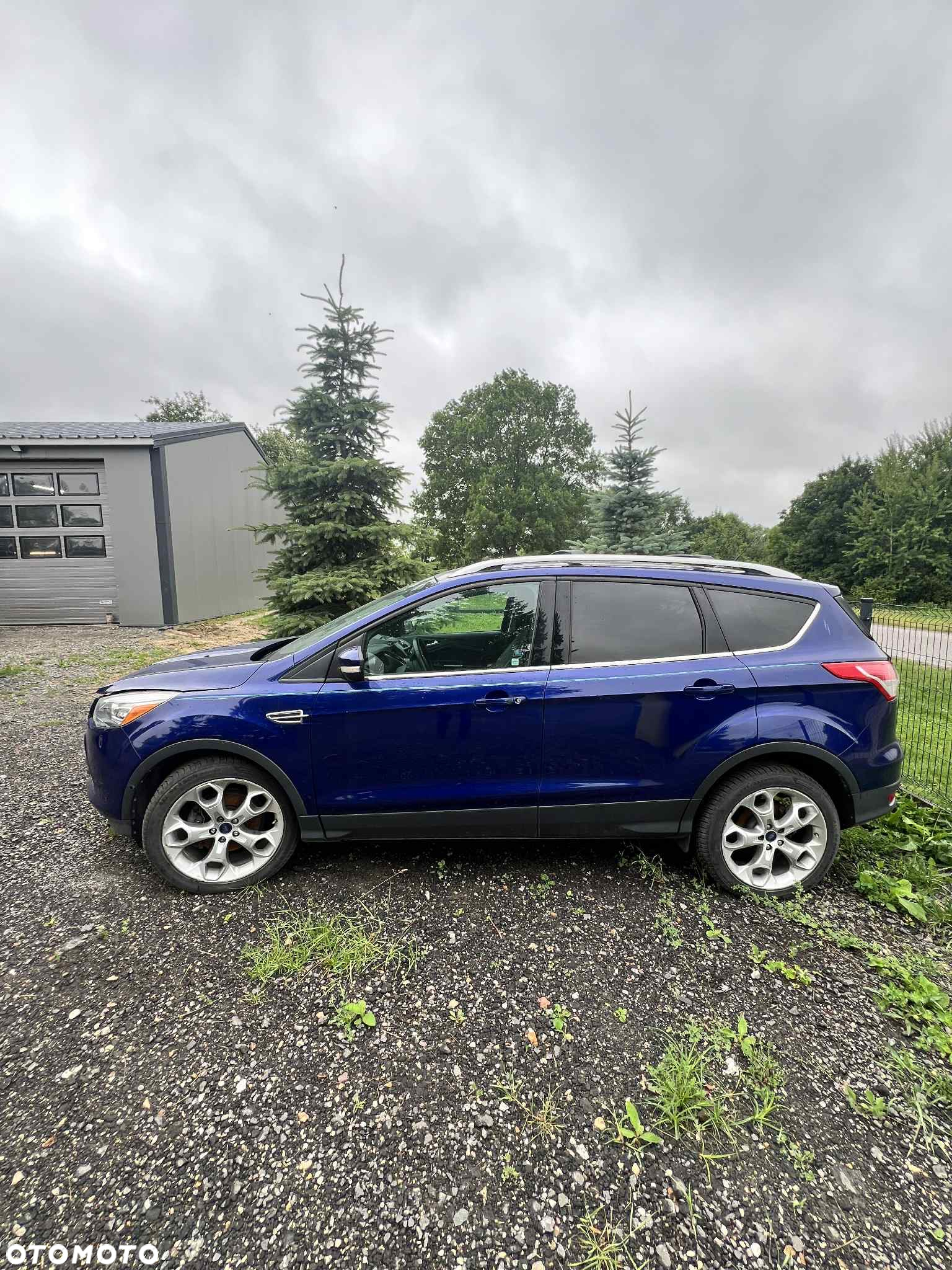 Ford Escape 2.0 EcoBoost AWD Titanium - 3