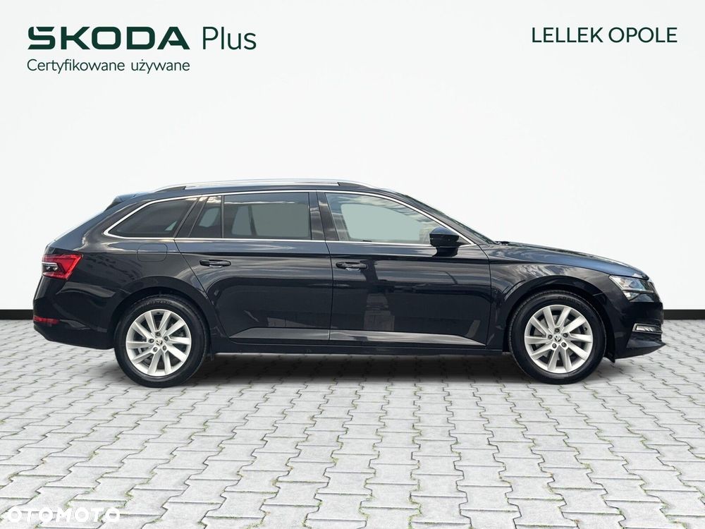 Skoda Superb 2.0 TDI SCR Style DSG - 5