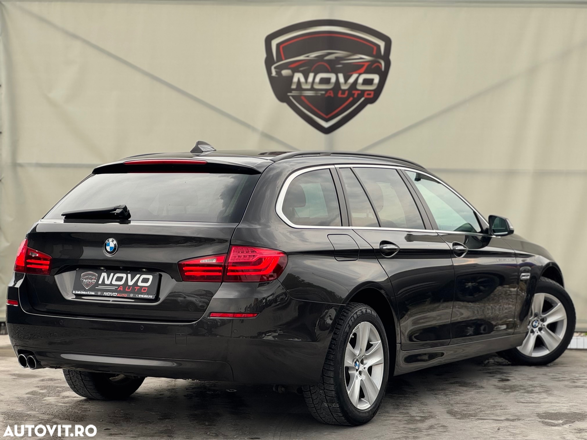 BMW Seria 5 525d xDrive Touring Aut. Luxury Line - 5