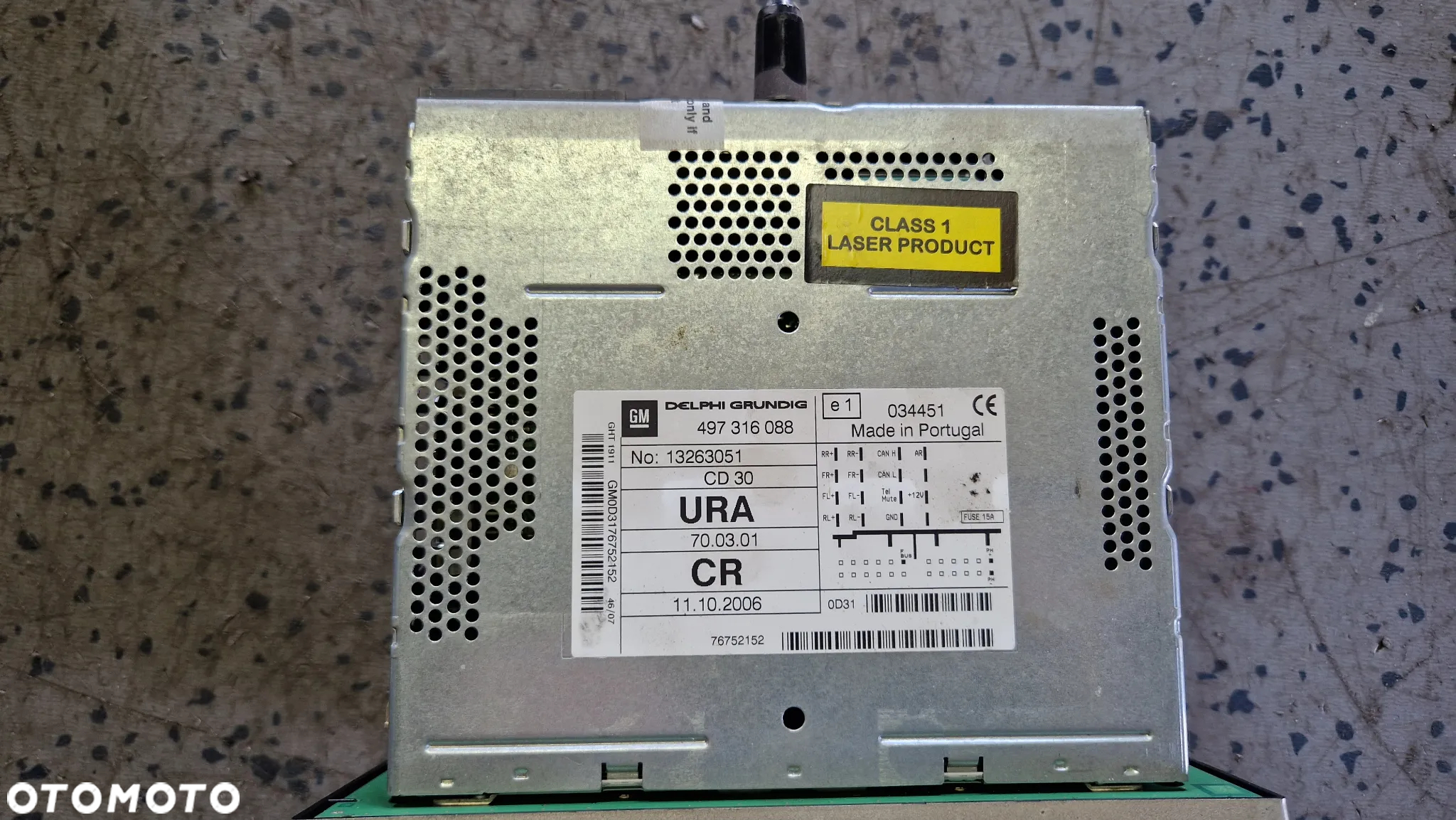 OPEL ASTRA H RADIO CD30 13263051 - 2
