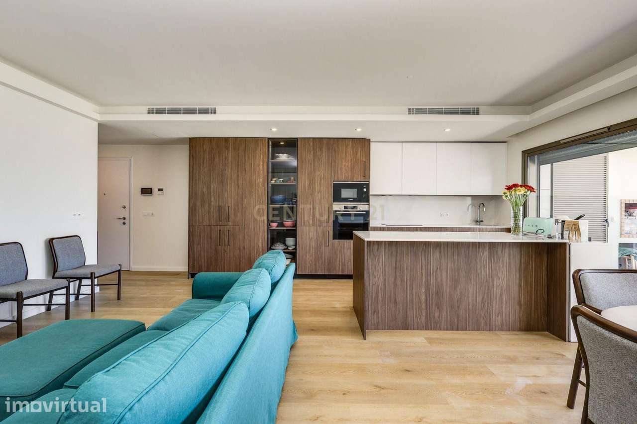Apartamento T2 em Alcochete | Vista Tejo e Conforto de Condomínio Priv - Grande imagem: 5/18