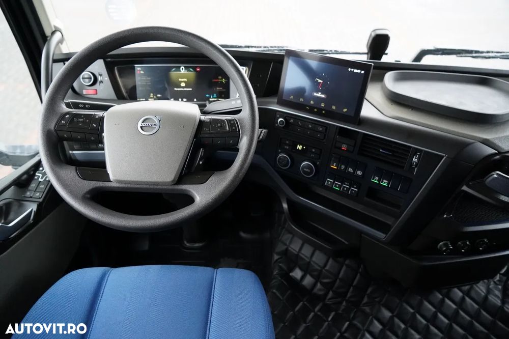 Volvo FH 500 / XXL / PUNCTE JOS / MEGA / I-PARK COOL / DIN GERMANIA / CONTRACT DE REPARAȚIE POST-SERVICE / - 27