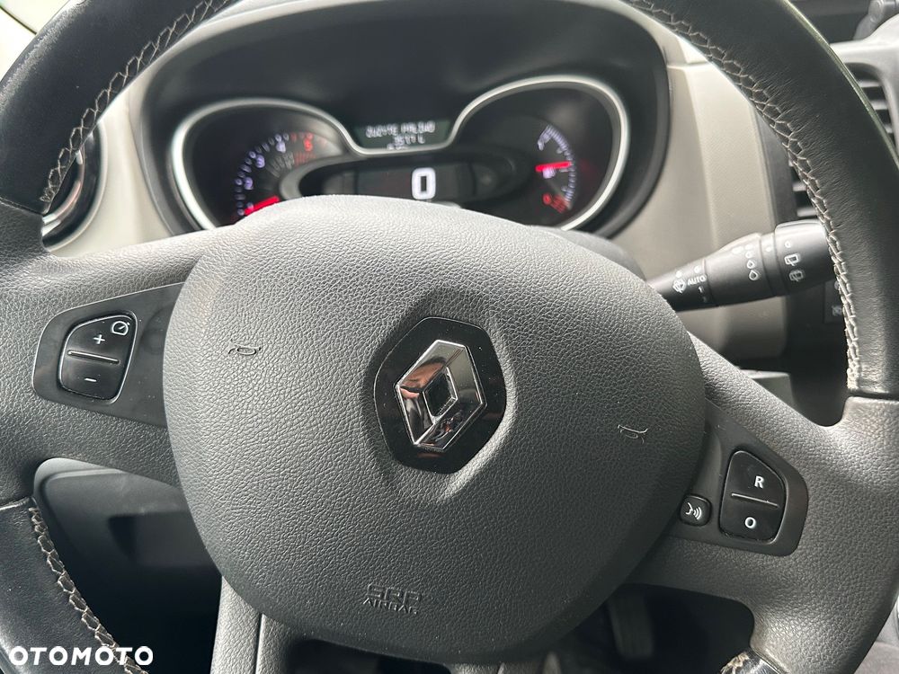 Renault Trafic Grand 1.6 dCi - 1