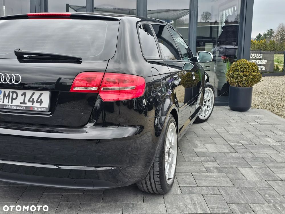 Audi A3 Sportback 1.6 Ambition - 28