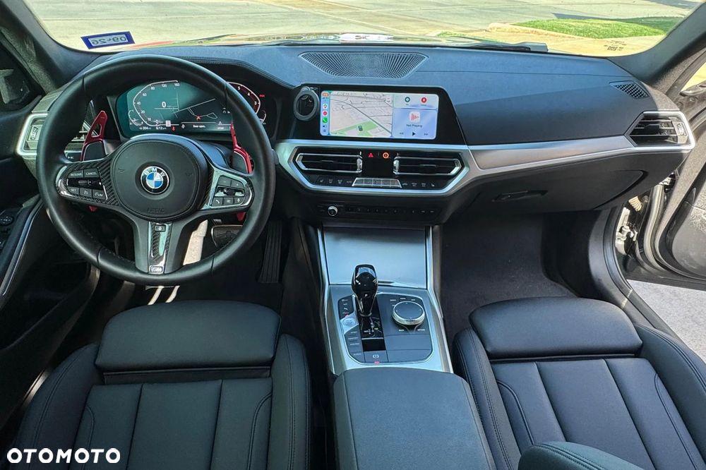 BMW Seria 3 330i xDrive M Sport - 12