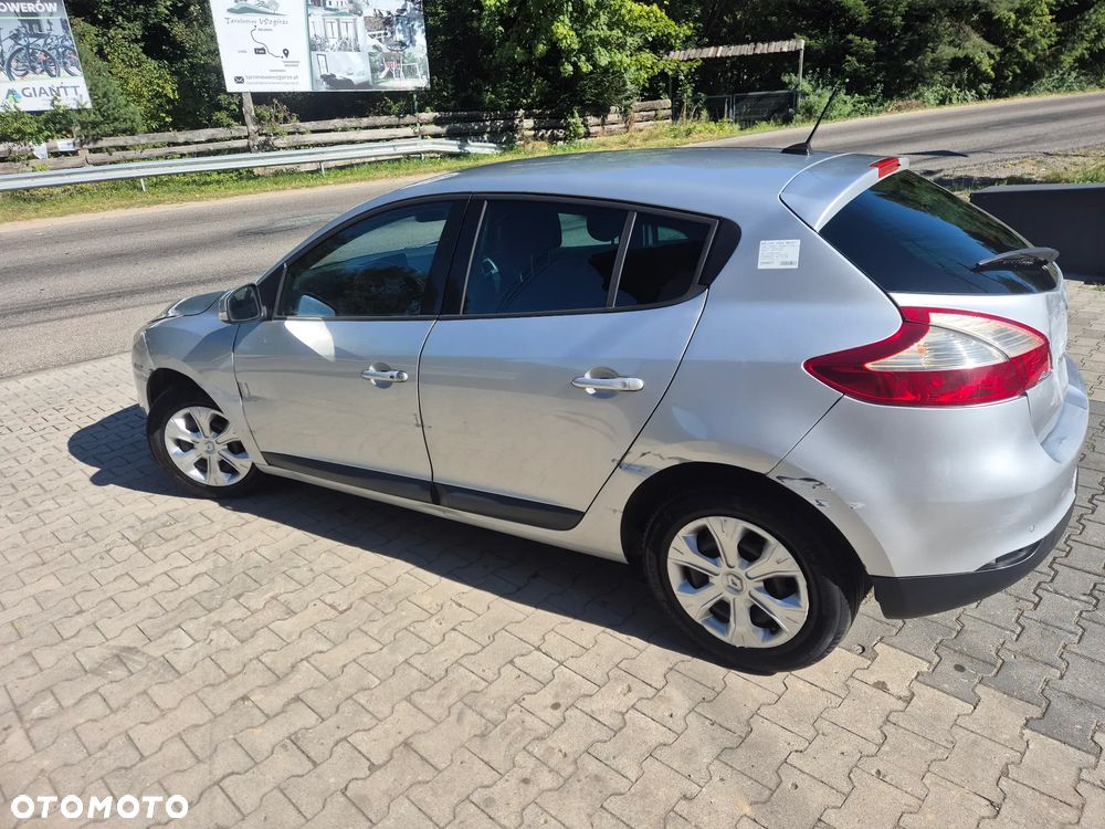 Renault Megane 1.9 dCi Privilege - 10