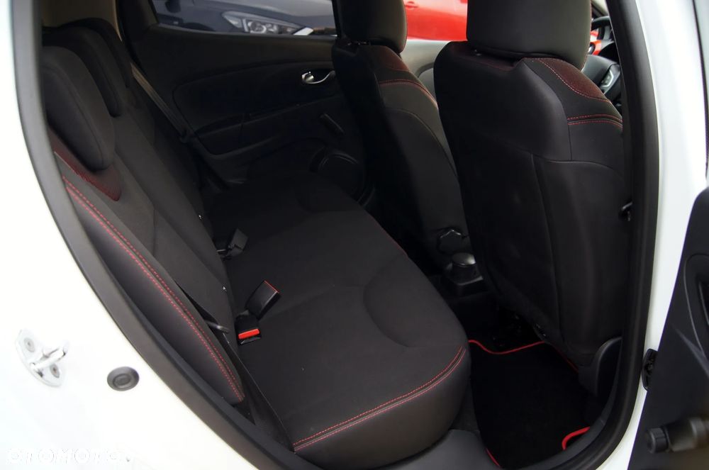 Renault Clio dCi 75 Expression - 12