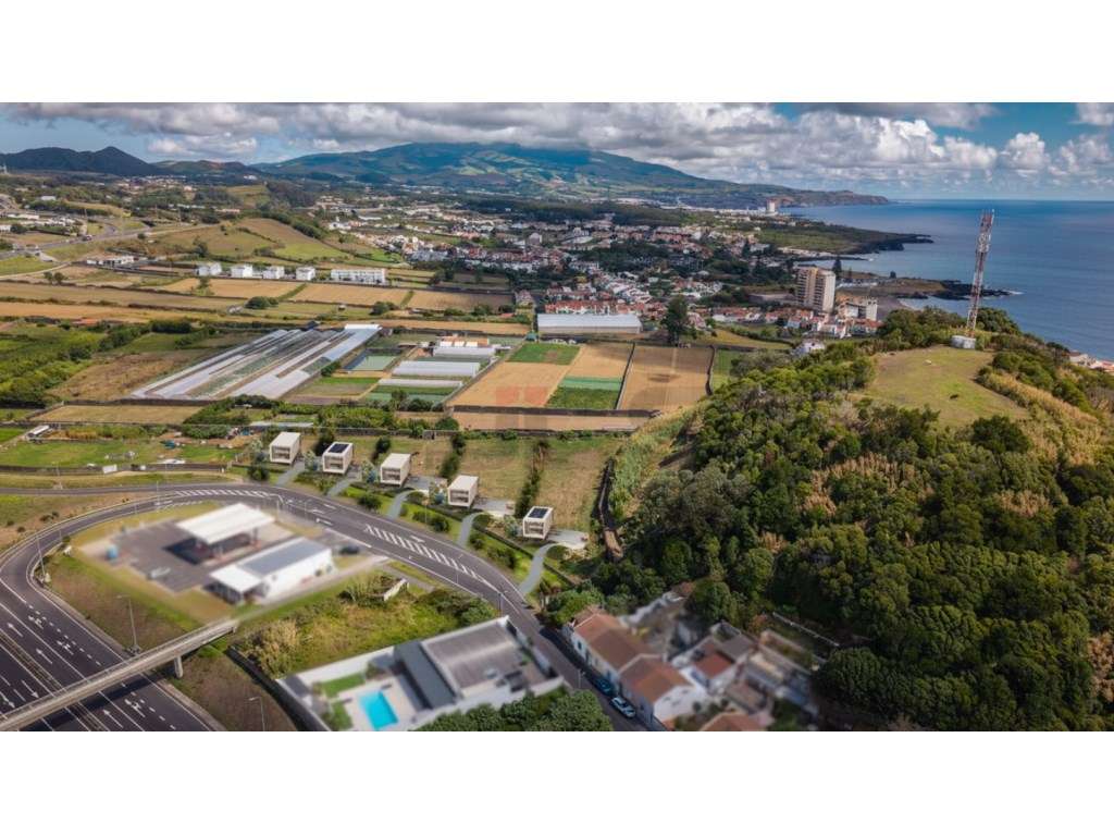Terreno Exclusivo com 7.340 m² em São Roque - Potencial Construtivo... - Grande imagem: 2/18