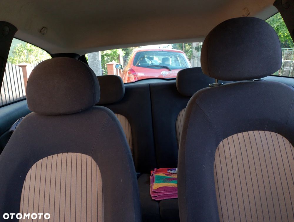 Lancia Ypsilon 1.4 16V Class - 11