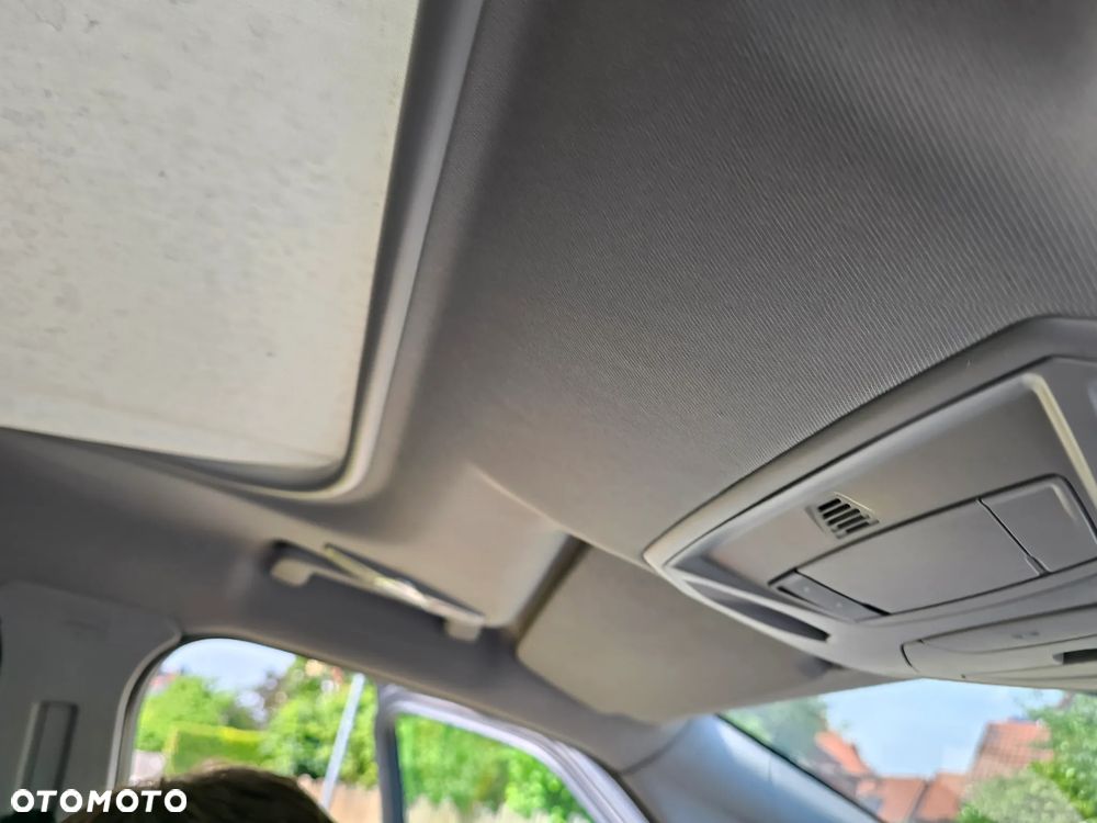 Ford S-Max 2.0 TDCi DPF Titanium - 12