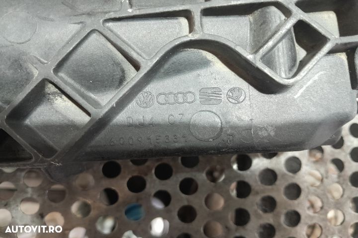 Suport acumulator 6Q0915331 6Q0915331 Skoda Roomster 1 5J [2006 - 201 - 3