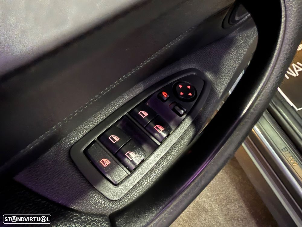 BMW X1 16 d sDrive Advantage - 7