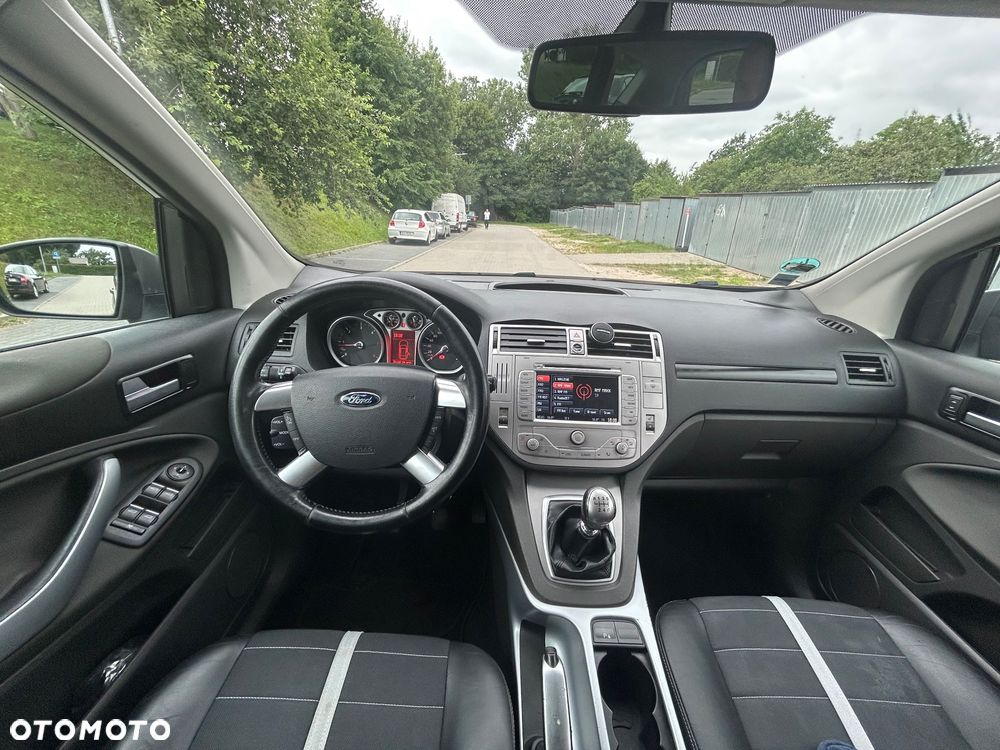 Ford Kuga 2.0 TDCi 4WD Titanium - 5