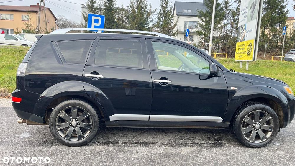 Mitsubishi Outlander 2.0 DI-D 4WD Intense - 1