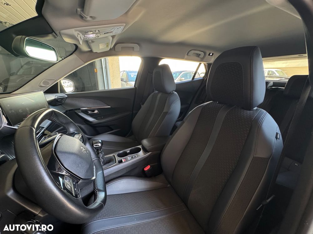 Peugeot 2008 BlueHDi 100 STOP & START Allure - 9