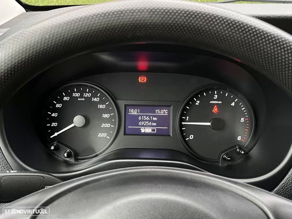 Mercedes-Benz vito 114 cdi 3 lugares - 11