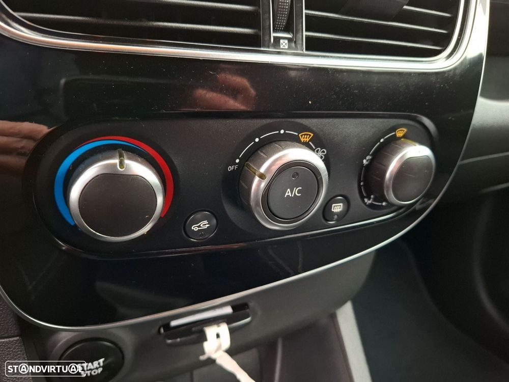 Renault Clio Sport Tourer 1.5 dCi Limited - 21