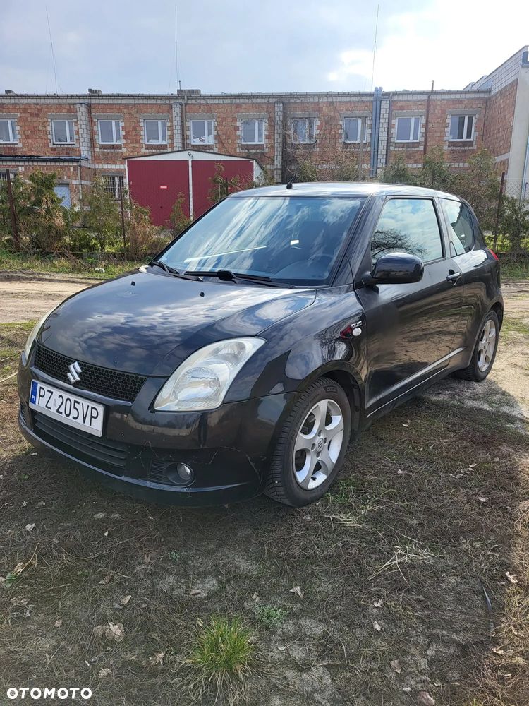 Suzuki Swift 1.3 DDiS 16v GLX - 1