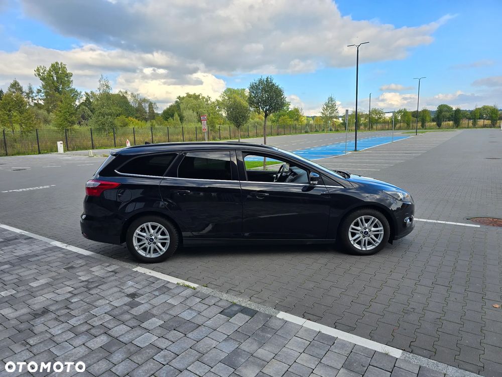 Ford Focus 1.6 TDCi DPF Titanium - 29