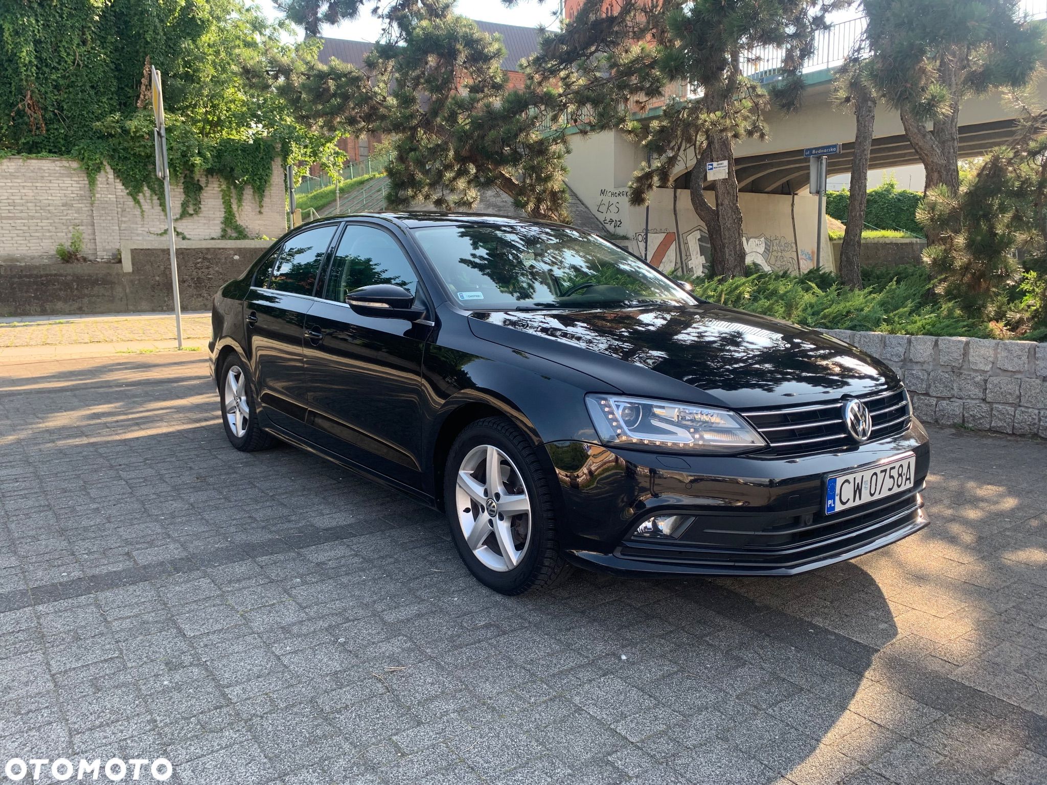 Volkswagen Jetta 1.4 TSI BMT Highline - 1