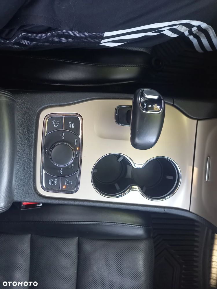 Jeep Grand Cherokee 3.0 CRD Overland Summit - 17
