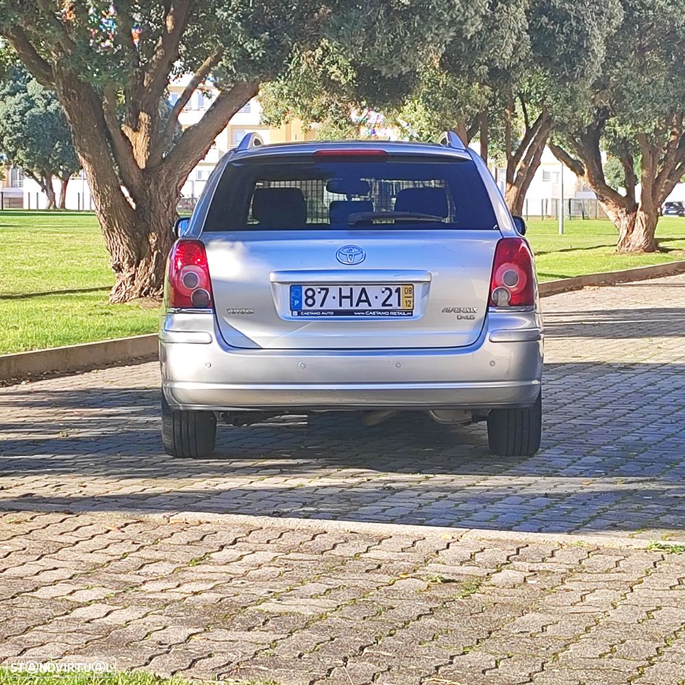 Toyota Avensis SW 2.0 D-4D Sol+GPS - 15