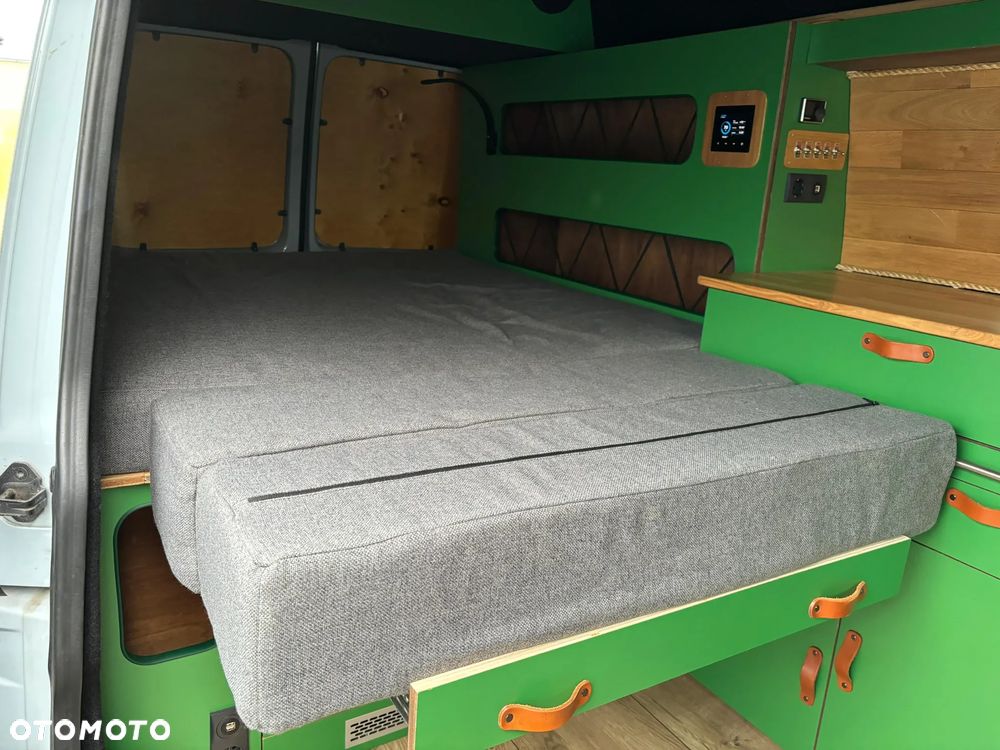 Volkswagen Transporter Caravelle DSG Edition - 13