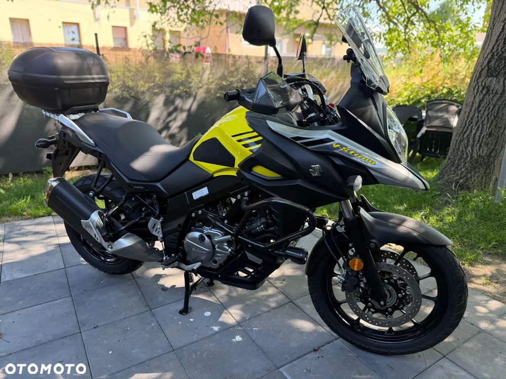 Suzuki V-STROM - 1