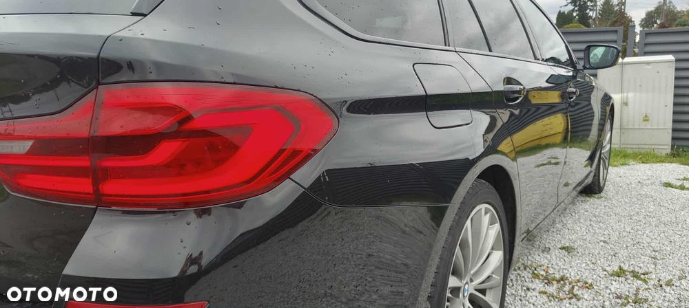 BMW Seria 5 520d M Sport Edition - 11