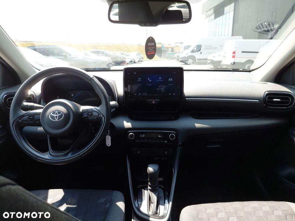 Toyota Yaris Hybrid 1.5 Style - 11