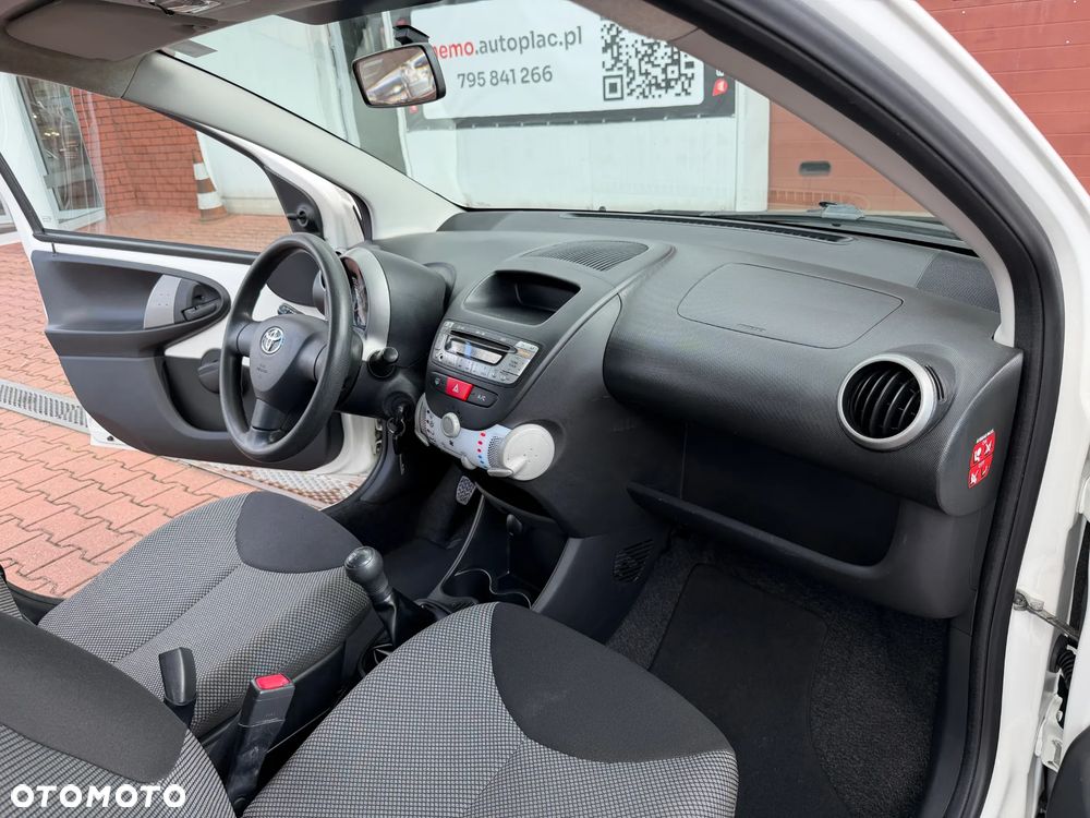 Toyota Aygo Cool - 16