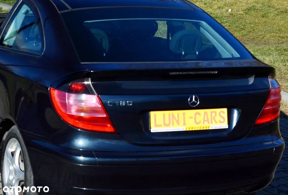 Mercedes-Benz Klasa C 180 - 19