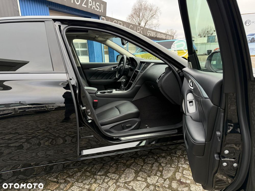 Infiniti Q50 - 24