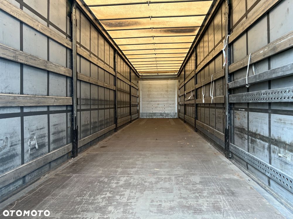 Schmitz Cargobull SCB Standard - 18