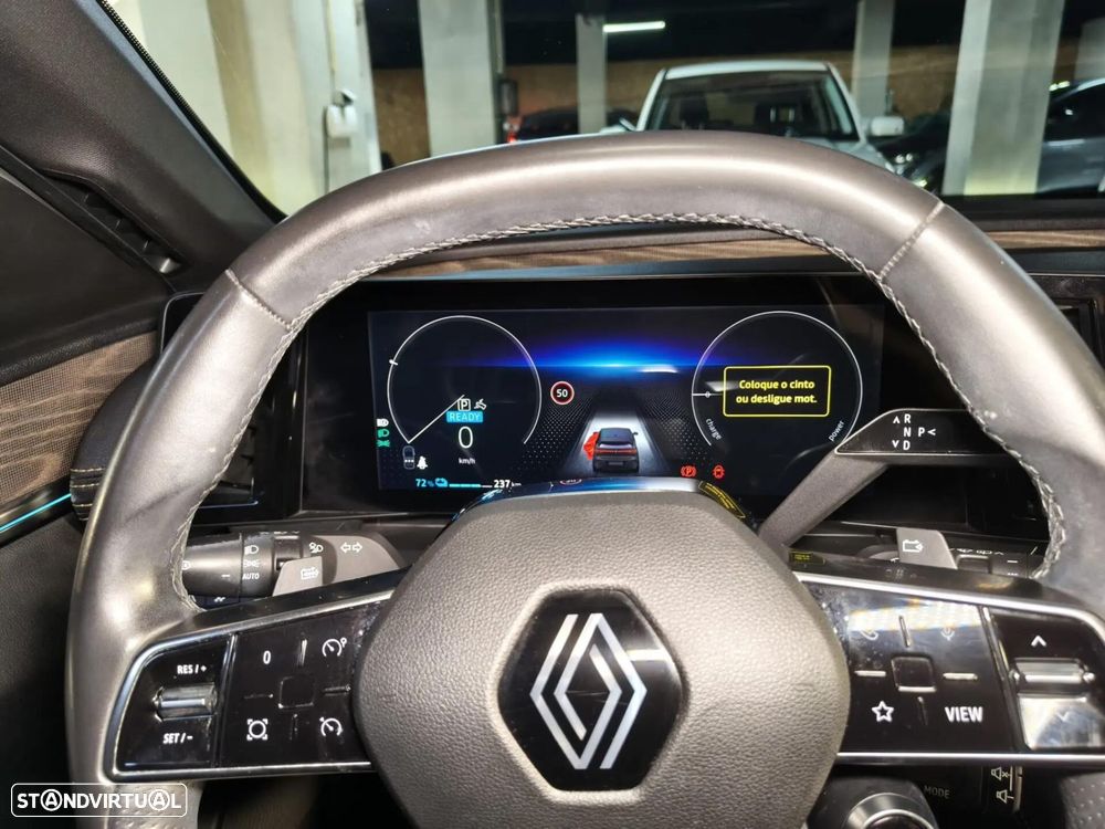 Renault Mégane E-Tech EV60 Iconic Autonomia Conforto - 37