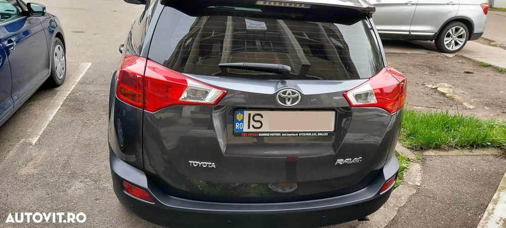 Toyota RAV4 2.0 D-4D 4x2 Start-Stop Life - 11