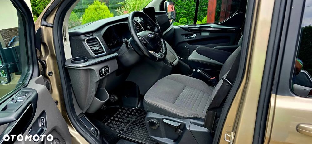 Ford Tourneo Custom 2.0 EcoBlue L2 Titanium - 14